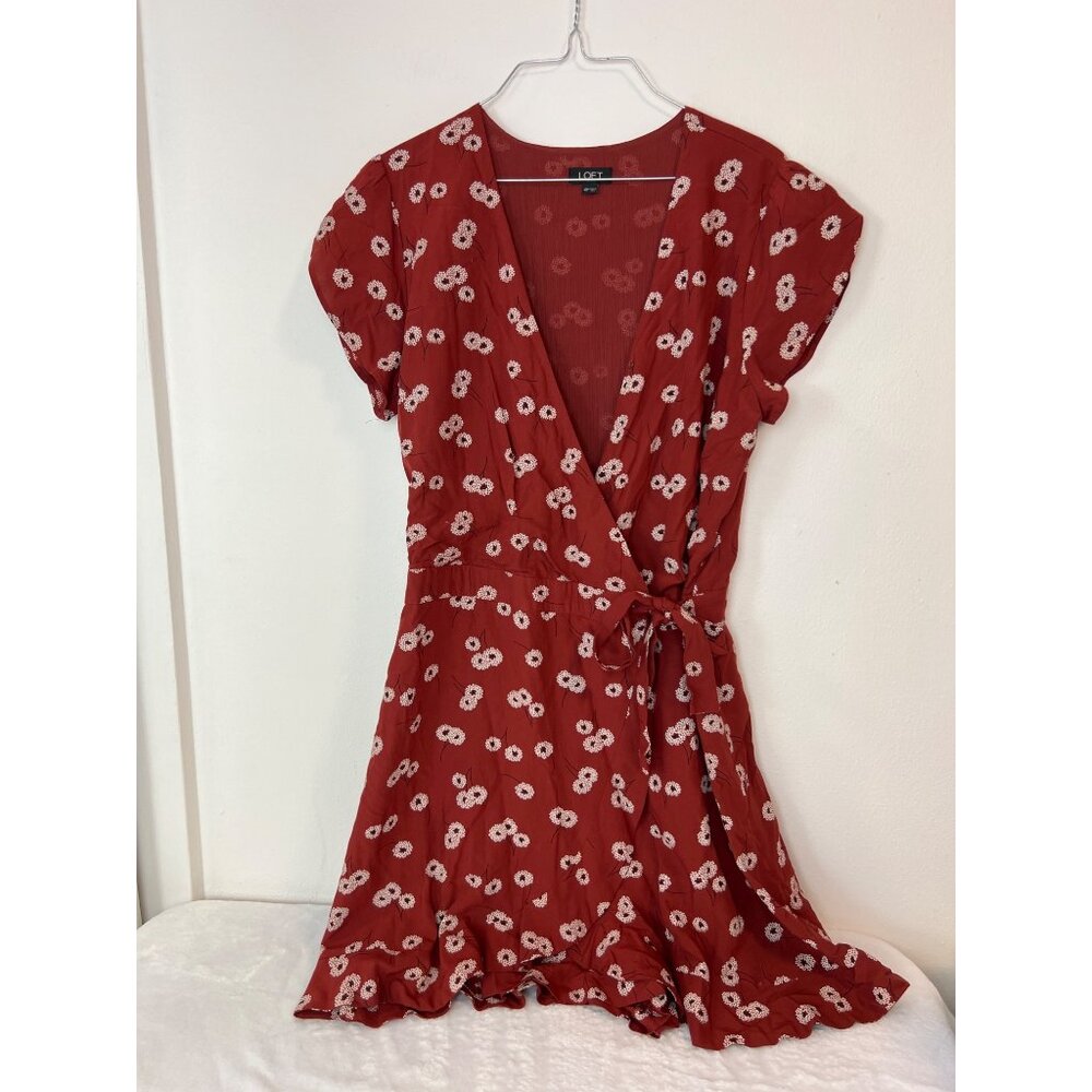 LOFT Rust Red Floral Wrap Dress Skort Daisy Print Boho Short Sleeve Romper 10P - Picture 2 of 7